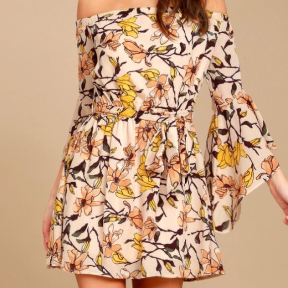 Lulu's off the shoulder Floral Dress (NWT) - Picture 2 of 6